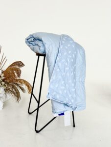 MERKYS prabangi lengva antklodė 90% ŽĄSŲ pūkų 10% plunksnų 500g/m2