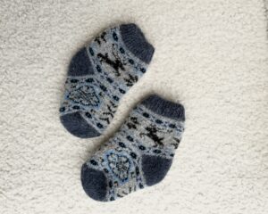 Vaikiškos merino vilnos kojinės MĖLYNI ELNIUKAI