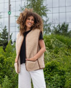 Merino vilnos kreminė liemenė 