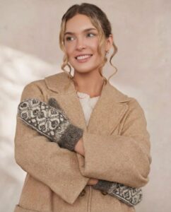 Kumštinės moteriškos merino vilnos baltos pirštinės BALTA ŽIEMA, WoolLando