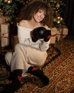 Natūralios merino vilnos kojinių ir pirštinių komplektas BLACK HEART