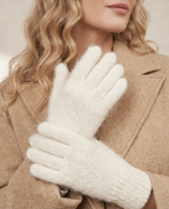 Pirštuotos moteriškos baltos angoros vilnos pirštinės AIVA, WoolLando