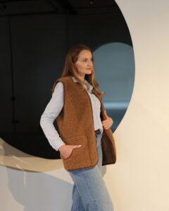 Kupranugario vilnos liemenė AJA 